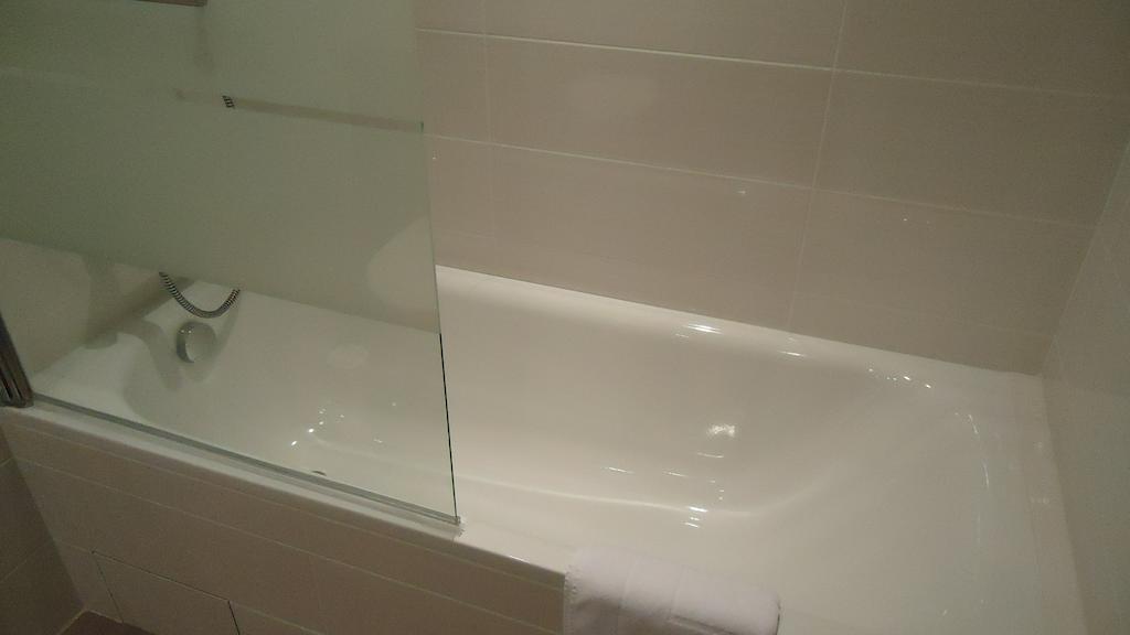 Twin Room,1208689171:JPEG